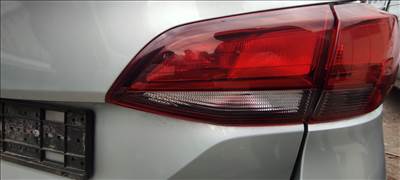Opel Astra K Jobb hátsó belső lámpa 