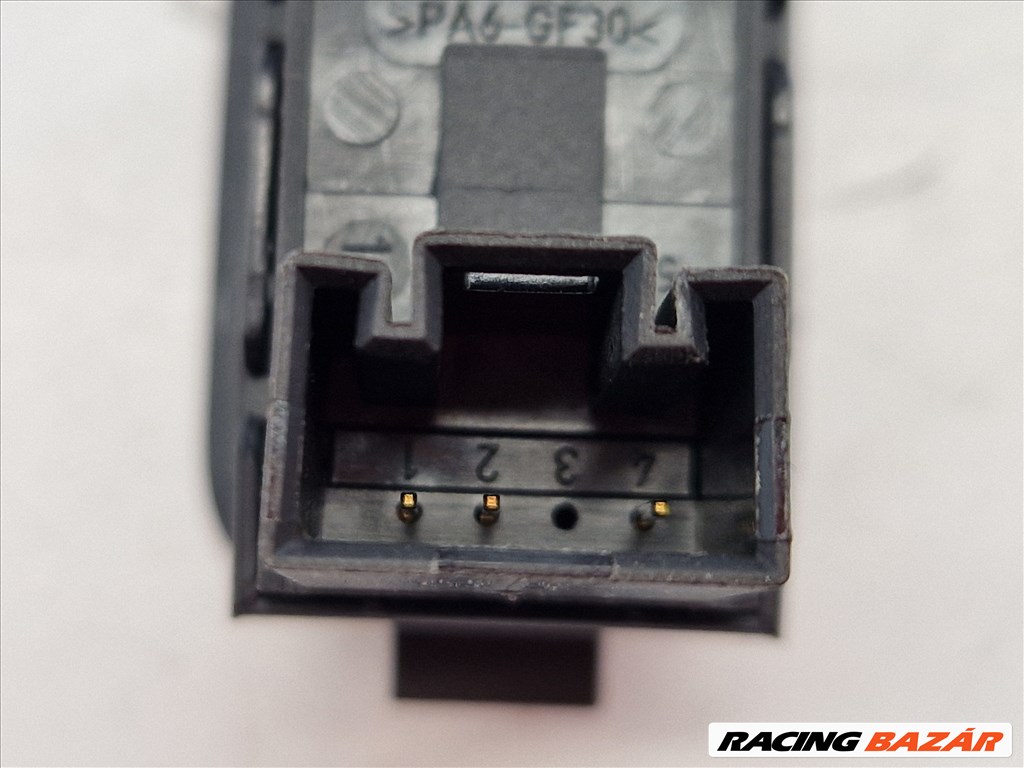 Volkswagen Golf VI jobb hátsó ablakemelő gomb (19824) 5k4868346 7. kép