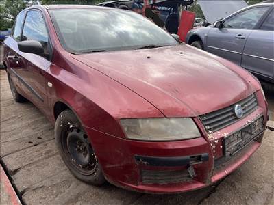 Fiat Stilo 1.4i bontott alkatrészei