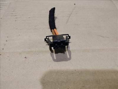Fiat Grande Punto  2005-2009 Elektromos csatlakozó Használt Fűtőmotor 55702407