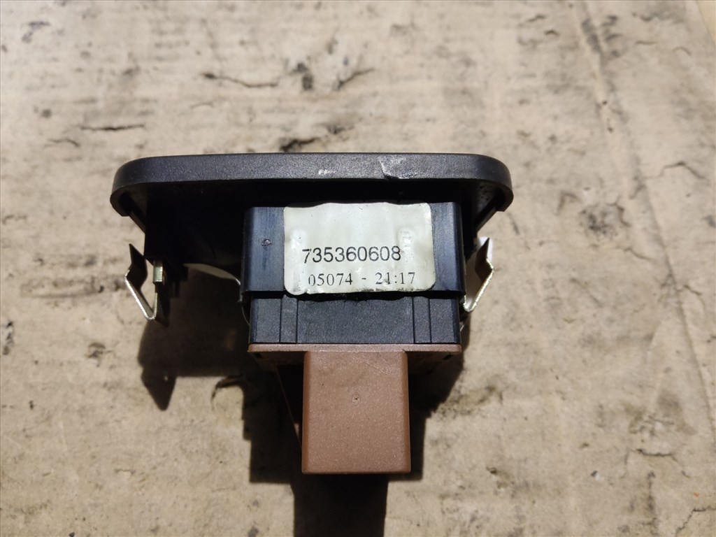 Lancia Ypsilon II. 2003-2011 jobb első ablakemelő kapcsoló 735360608 3. kép