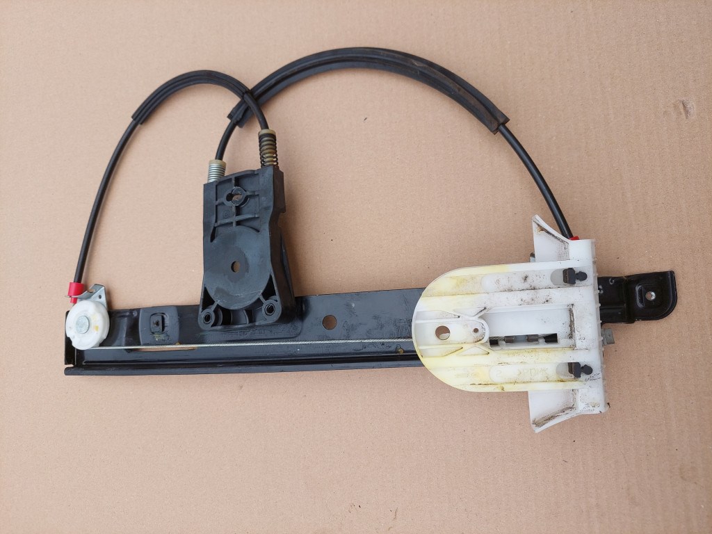 Ford Mondeo MK4 ablakemelő szerkezet jobb hátsó 7S71A27000BJ 1. kép
