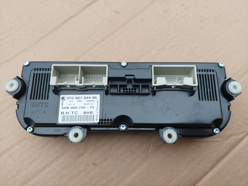 Skoda Octavia II FL-Superb II klímapanel,fűtéskapcsoló 3T0907044BL 2. kép