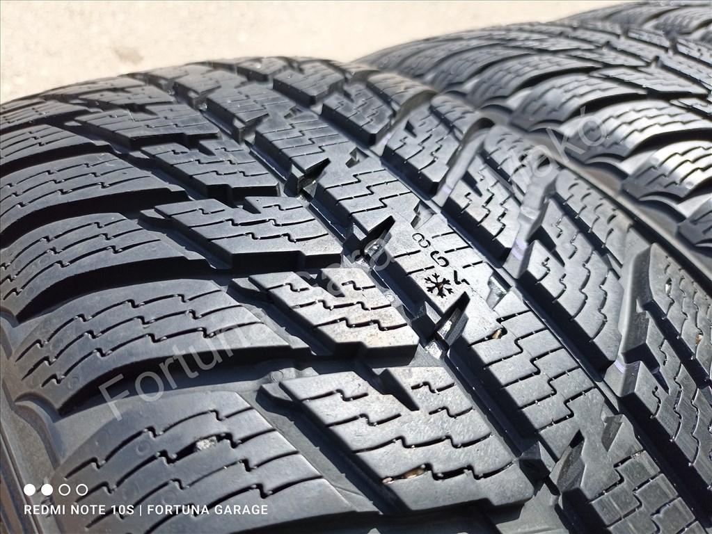 215/60 R17" Nokian használt téli garnitúra 2. kép