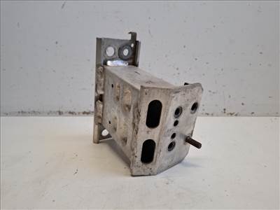 Toyota prius (XW30) bal első ütközéscsillapító