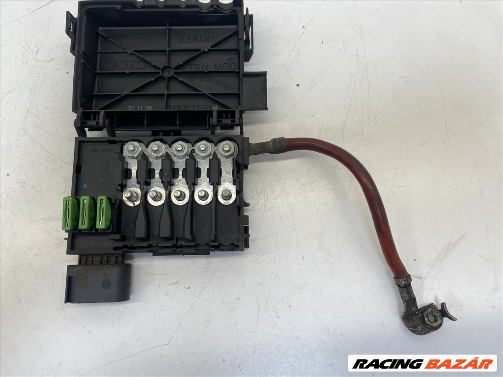 Volkswagen Golf IV biztosítéktábla motortér (19895) 1j0937550ab 9. kép