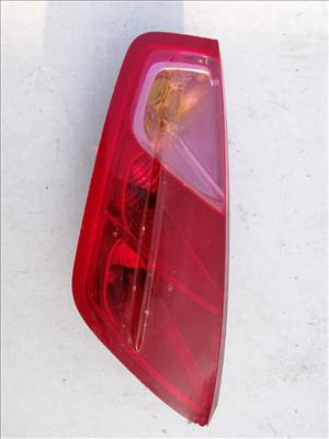 193674 Fiat Grande Punto  2005-2009 bal hátsó lámpa, a képen látható sérüléssel, izzó foglalat nélkül! 51701589