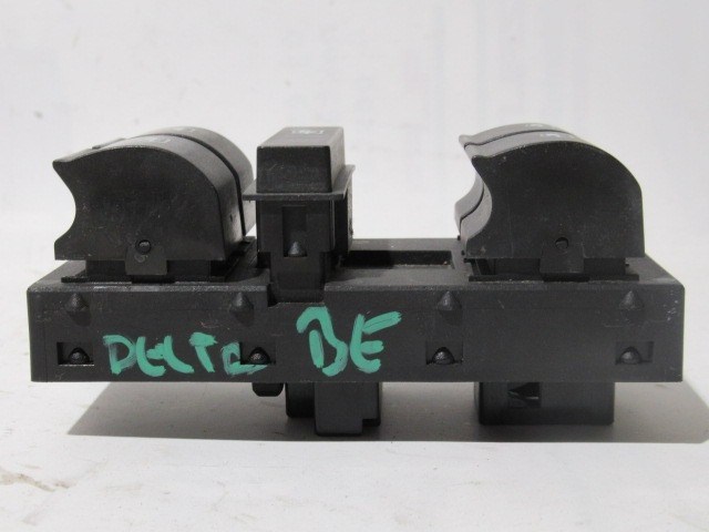 Lancia Delta, Fiat Bravo bal első ablakemelő kapcsoló 4x 4. kép