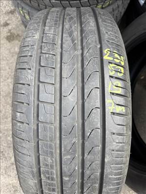 235/5519" használt Pirelli nyári gumi gumi