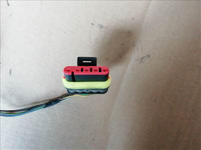 143801 Fiat 500 2007-2015 hátsó lámpa elektromos csatlakozó   51787494