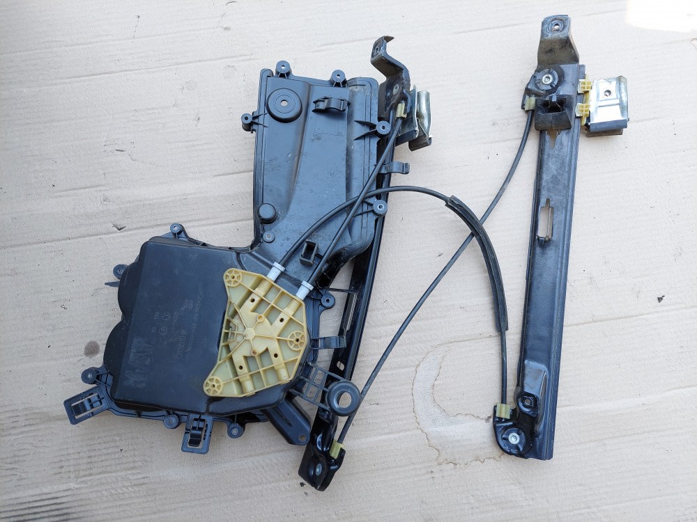 Seat Leon ablakemelő szerkezet bal első 1P0837461A 1. kép