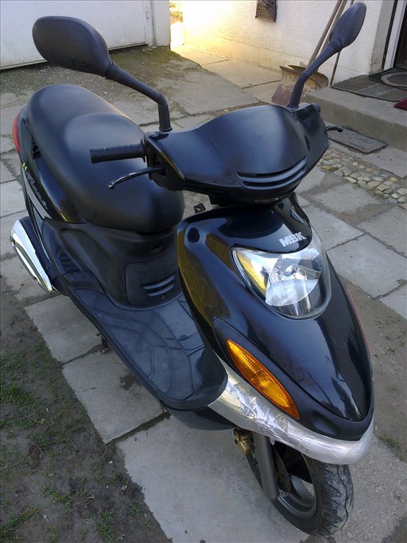 	Eladó Yamaha Flame mbk 4-ütemű robogó jó állapotban 1. kép