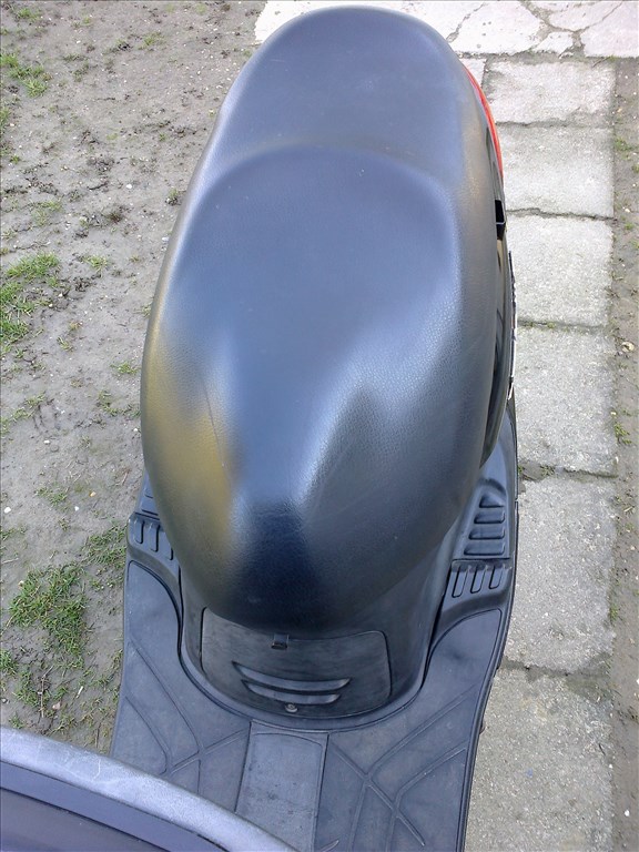 	Eladó Yamaha Flame mbk 4-ütemű robogó jó állapotban 6. kép