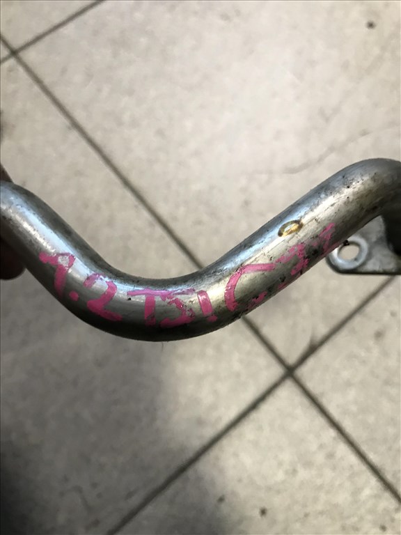 Volkswagen Golf VII 1,2 TSI CJZ - turbó olajzócső 04e145135c 2. kép