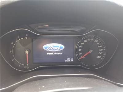 Ford Convers+ óracsoport, kilométer óra 