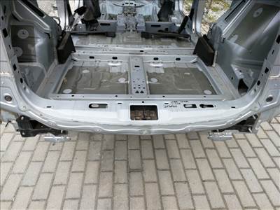 Opel Zafira Tourer  hátfal