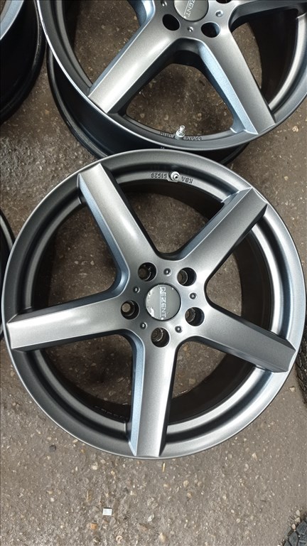  5x112 lyukosztású 8JJ 18" használt Dezent alufelni 3. kép