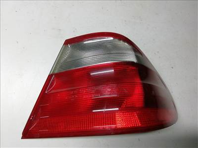 195769 Mercedes Benz CLK C208 1997-2002  Jobb hátsó külső lámpa, a képen látható sérüléssel, izzófoglalat nélkűl!!!!! a2088200264