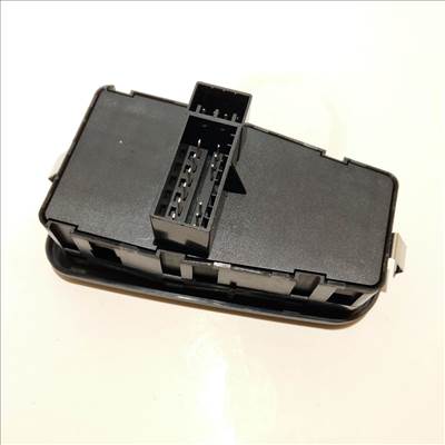 Lancia Ypsilon II.  2003-2009 utángyártott új, bal első elektromos ablakemelő kapcsoló  735360605