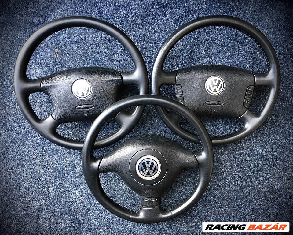Eladó VW Volkswagen mk4-es Golf, Passat, Sharan stb hibátlan bőr kormányok. 1995-2006-ig.Bp/posta 1. kép