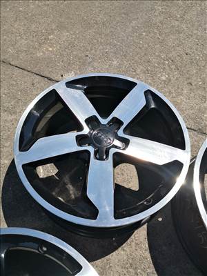 5x112 18 Gyári Audi polír alufelni 188000ft a 4db/136/
