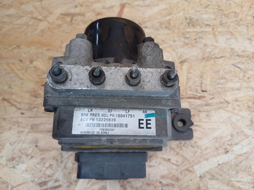Daewoo Tacuma (2000-2008) ABS Kocka  6. kép
