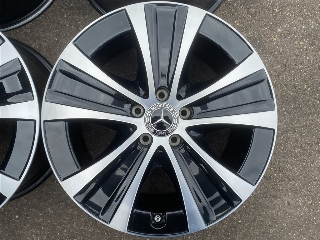 4db gyári 18" Mercedes-Benz E W213 alufelni. (3897) 2. kép