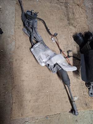 Audi A3 (8V), Volkswagen Golf VII, Volkswagen Passat B8 5q0 909 144 P Kormánymű