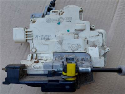 Seat Leon ajtózár szerkezet bal hátsó 1P0839015