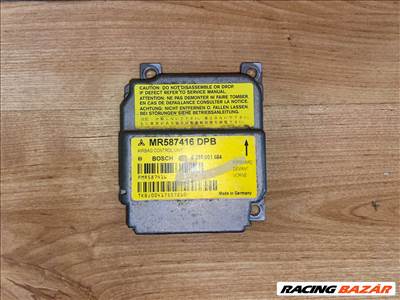 Mitsubishi Colt V légzsák indító elektronika 0285001684 mr587416