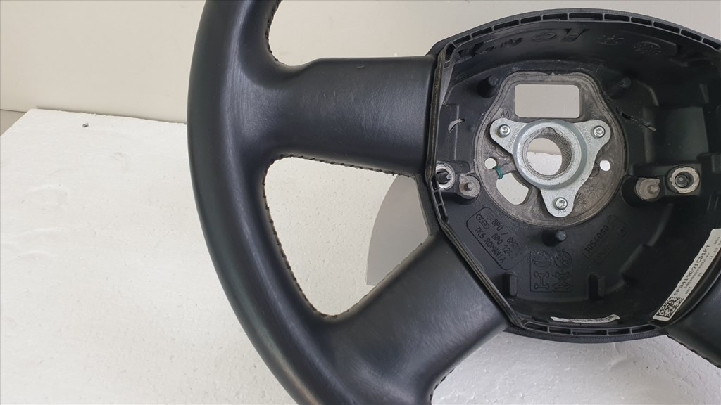 510920 Audi A3, A4, A6, 2005, Bőrkormány, Kormány, 8P0419091. 4. kép