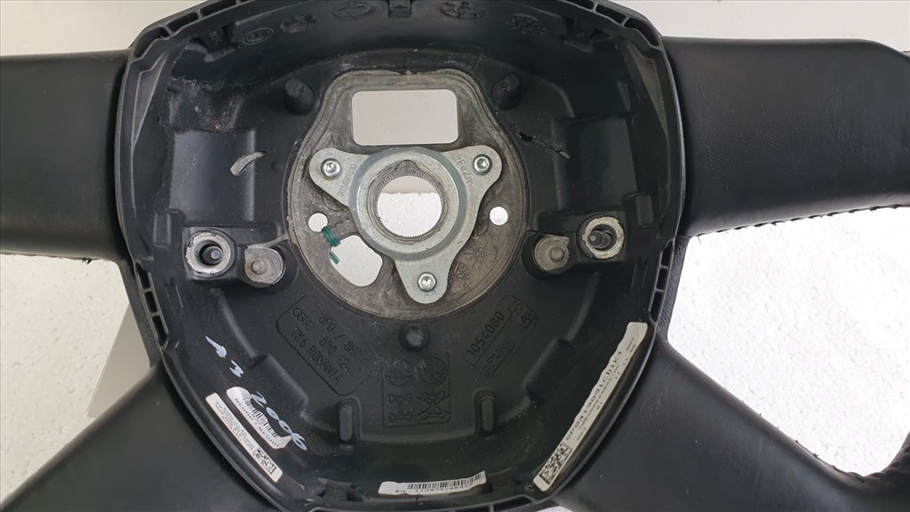 510920 Audi A3, A4, A6, 2005, Bőrkormány, Kormány, 8P0419091. 10. kép