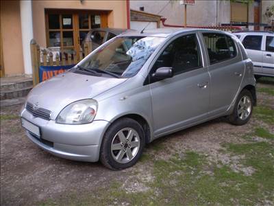 Eladó Toyota Yaris 1.0 Linea Sol ABS Klíma Legfelszereltebb modell MAGYARORSZÁGI