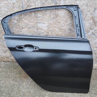 Fiat Tipo 2015- szedán utángyártott új jobb hátsó ajtó 52161630
