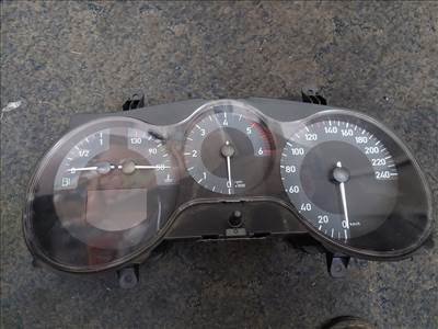 Seat Leon 2,0 Pdtdi kilométeróra csoport 1P0920823F