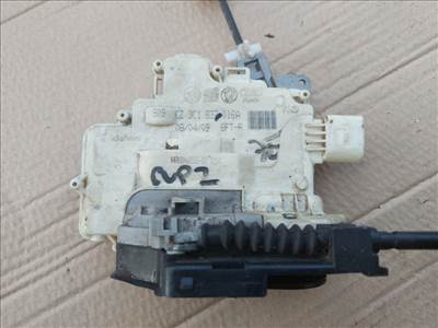 Skoda Superb II ajtózár szerkezet jobb első 3C1837016A