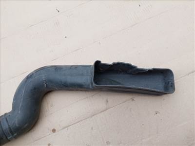 Audi A2 légszűrőház levegőcső 8Z0129617B