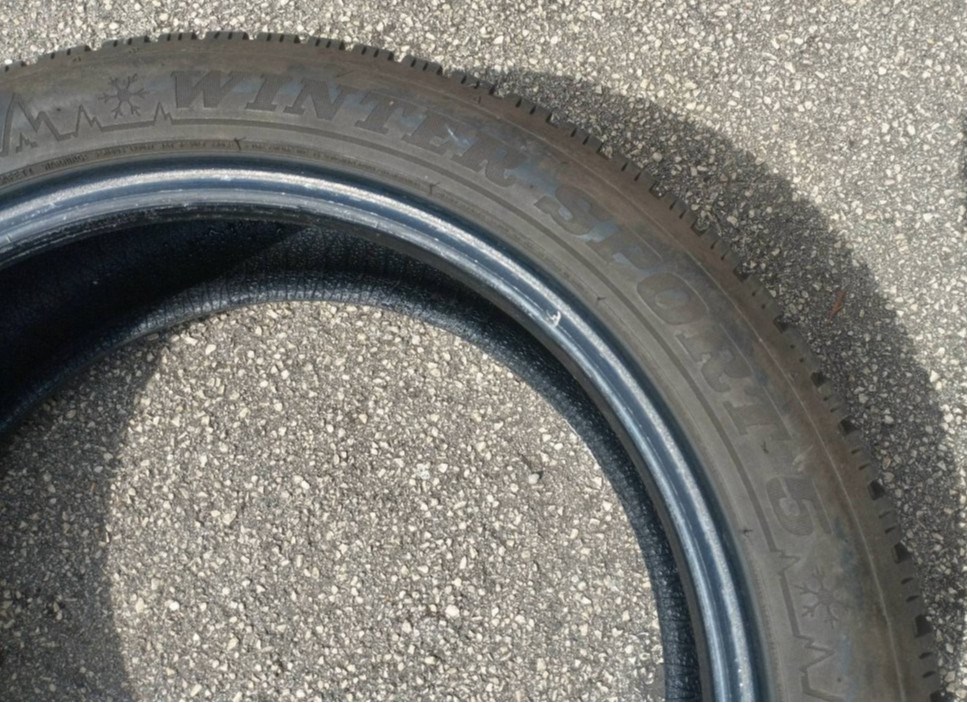 2db 205/50 17 Dunlop téli gumi r17 " dot19 4. kép
