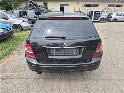 Mercedes C 220 CDI T-Modell HÁTSÓ lökhárító 