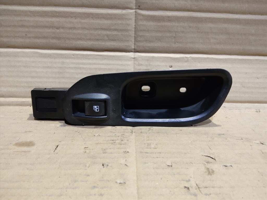 Fiat Tipo 2015-  jobb hátsó ablakemelő kapcsoló 735664631 1. kép