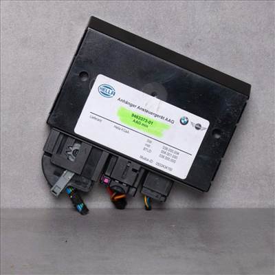 BMW 1er, 2er, 3er, 4er, X1, X2, MINI F54, F57, F60 Vonóhorog vezérlő Cikkszám: 71606874849