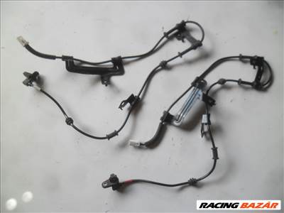 Kia Venga bal jobb első abs jeladó 956701P000-956801P00