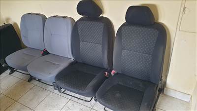 Daihatsu Cuore ülés 