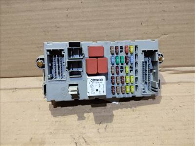 Lancia Delta 2008-2014 belső Biztosítéktábla 51826466