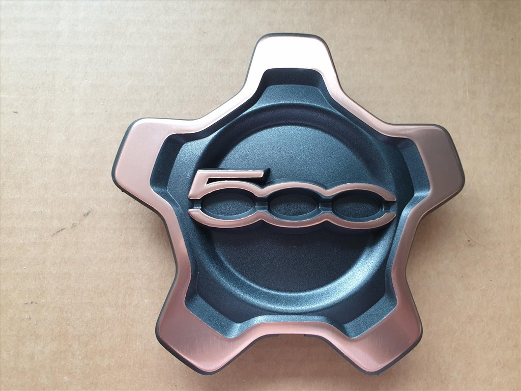 Fiat 500X gyári új felni közép kupak bronz színű  735668196 1. kép