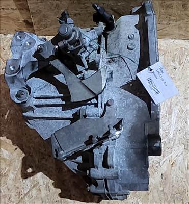 Alfa Romeo 159 4x4 , 3,2 bz v6 , 6 sebességes váltó