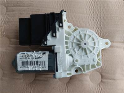 Volkswagen Touran-Skoda Octavia II ablakemelő motor jobb hátsó 1K0959704J