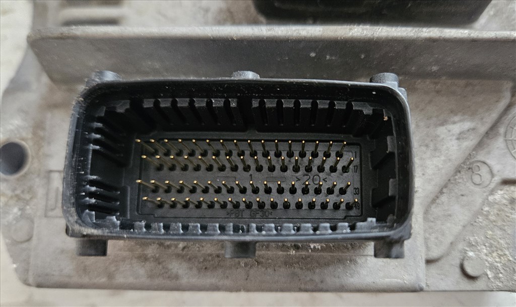 Opel Astra H 1.6 Motorvezérlő Z16xep 55561172 4. kép