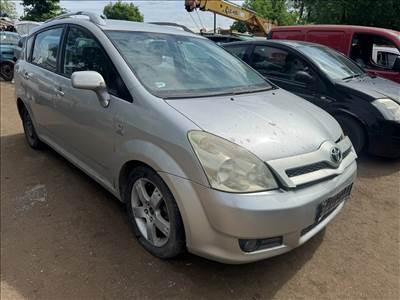 Toyota Corolla Verso (AR10) 2.0 D -1CD- bontott alkatrészei