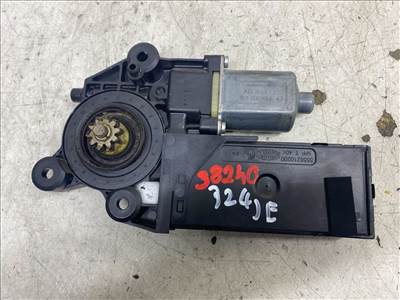 RENAULT MEGANE III (DZ0/1_) 1.6 16V (DZ0U/ DZ1B/ DZ1H) Jobb első Ablakemelő Motor #38240# 0130822479